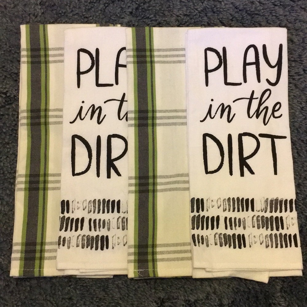 Four farmhouse inspired dishtowels